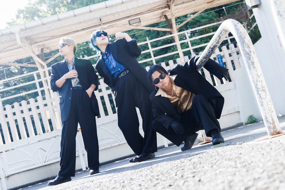 左からラシ（下手守備）、コク（中央守備）、シダ（上手守備）。