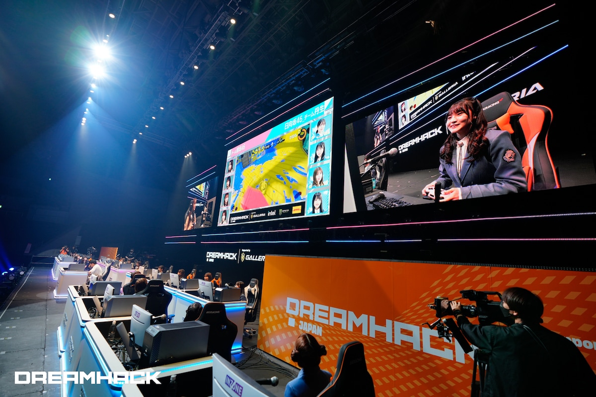 「スプラトゥーン3 坂道グループ対抗戦」の様子。