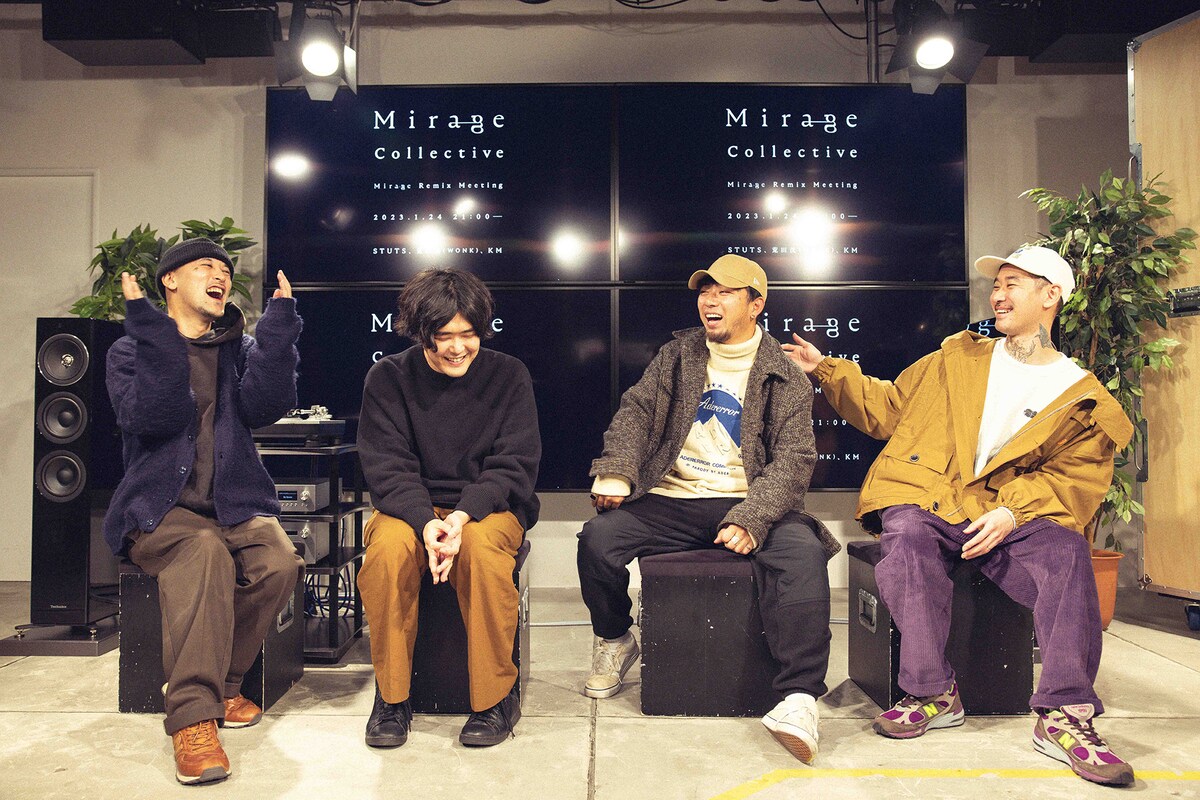 左からshakke、STUTS、荒田洸(WONK)、KM。