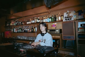 小袋成彬×Technics｜レコードで音楽を聴くことの喜び、最新作「Zatto」で歌う等身大の自分