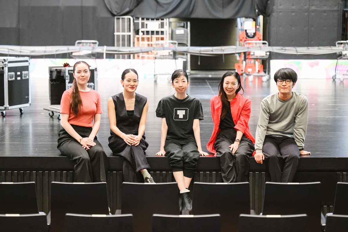 左から中川愛生、堀田千晶、平井優子、吉田亜希、土屋望。