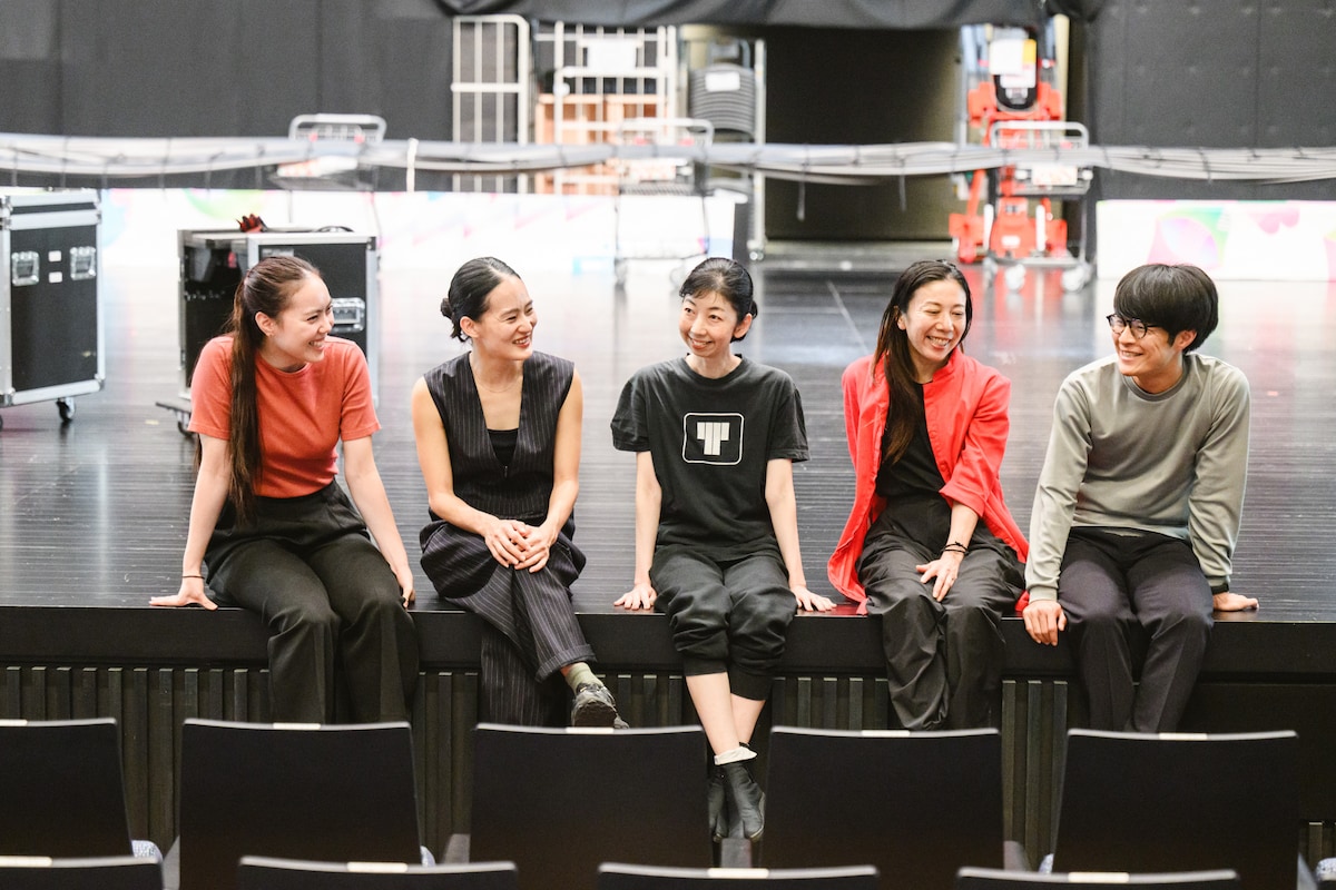 左から中川愛生、堀田千晶、平井優子、吉田亜希、土屋望。