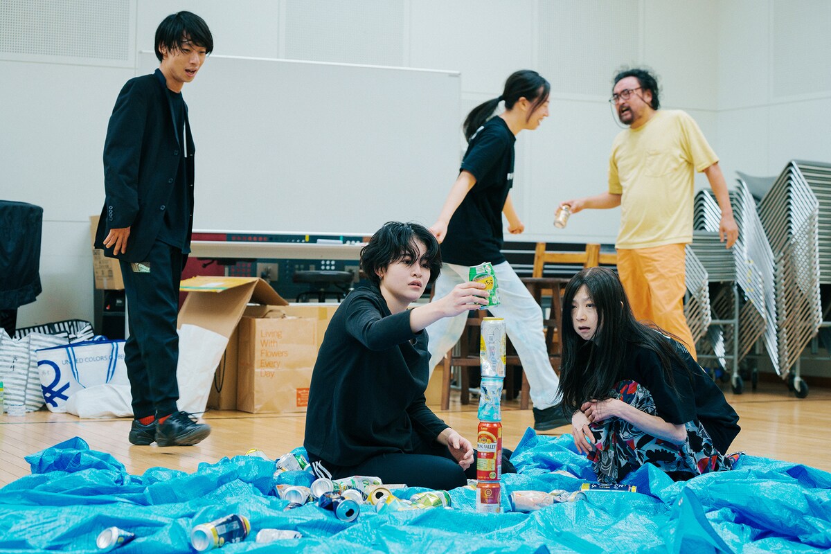 李そじん企画「再生」の様子。