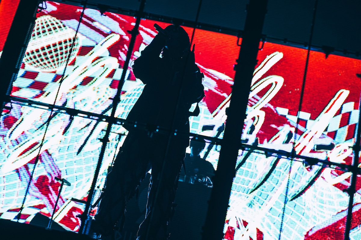 「DUSTCELL TOUR 2022『百鬼夜行』」Zepp Osaka Bayside公演の様子。