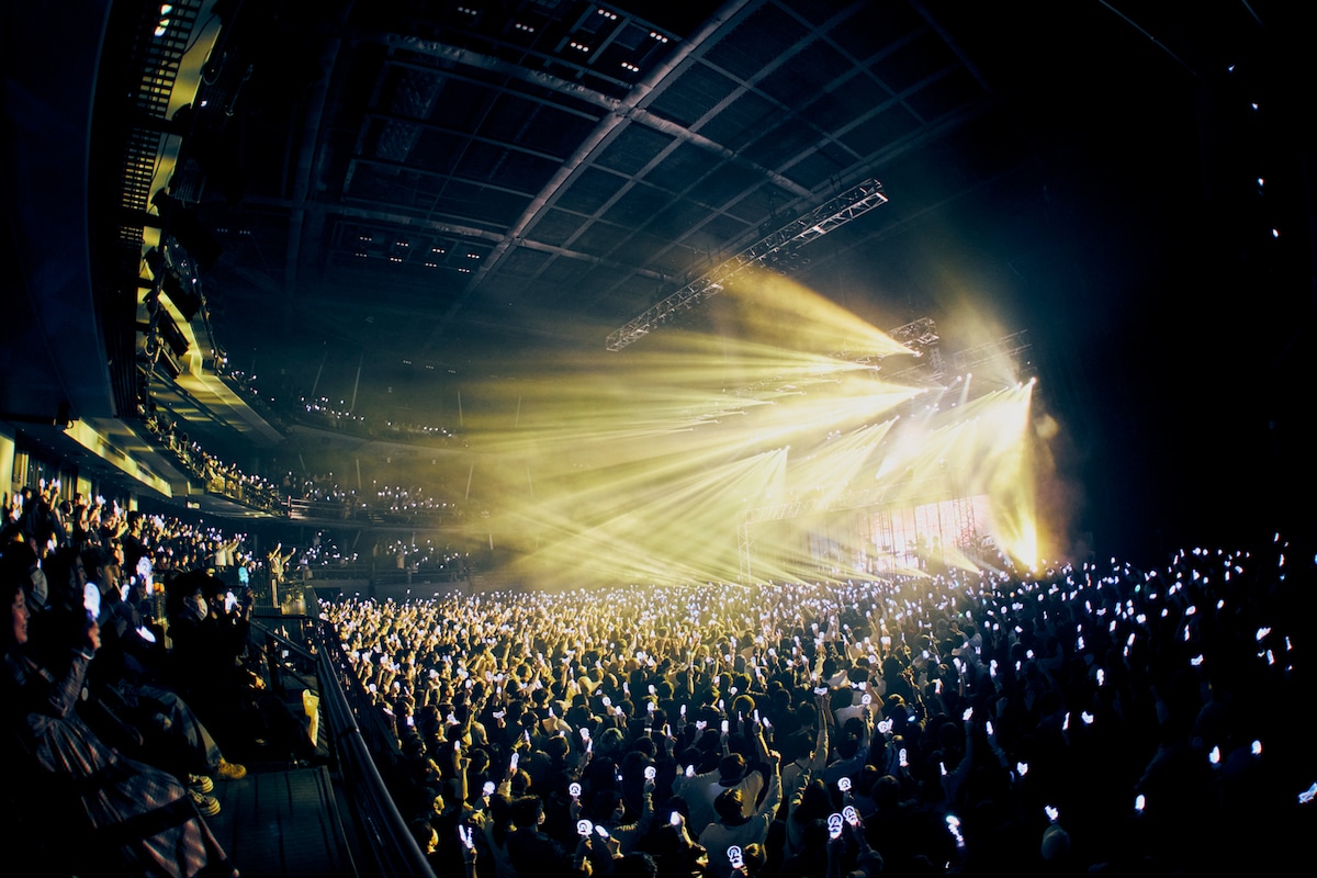 「DUSTCELL LIVE 2025 -月の裏-」の様子。（撮影：日吉“JP”純平）