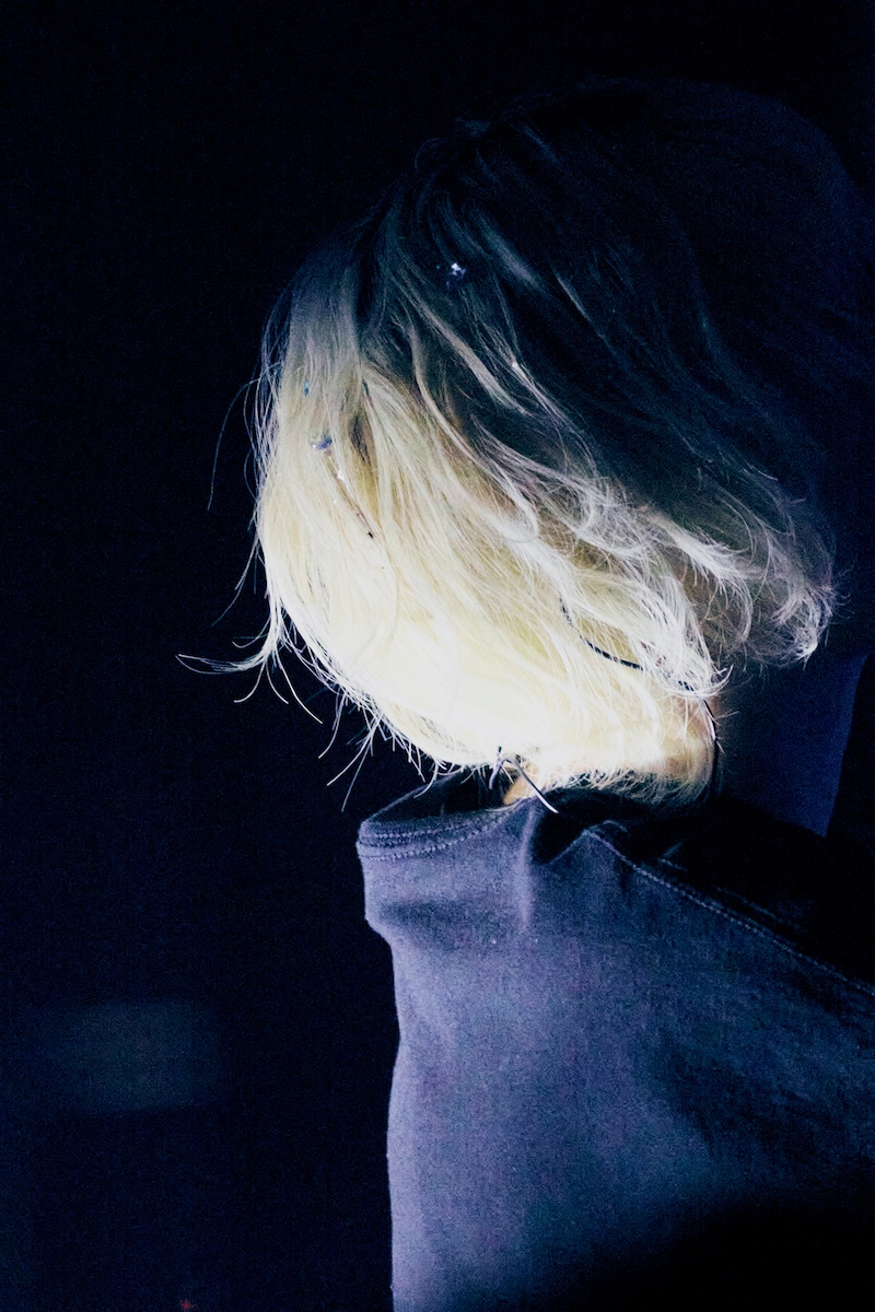 「DUSTCELL LIVE 2025 -月の裏-」の様子。（撮影：日吉“JP”純平）