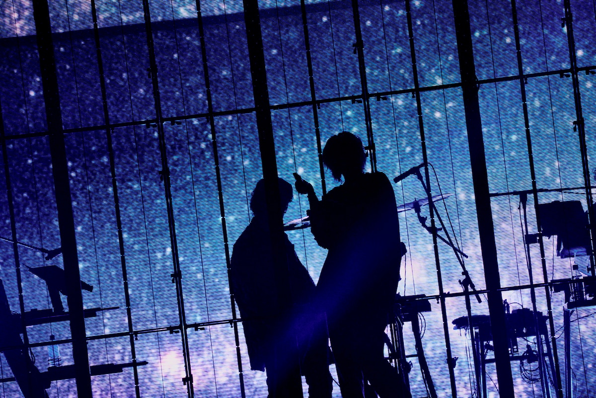 「DUSTCELL LIVE 2025 -月の裏-」の様子。（撮影：日吉“JP”純平）