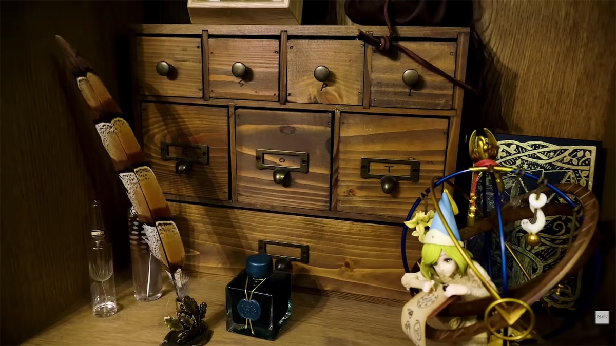 白浜鴎が出演した「EGAKU -draw the song-」の動画より。