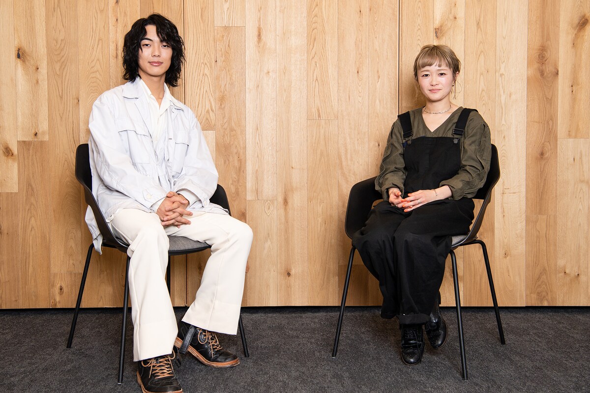 左から映秀。、NakamuraEmi。