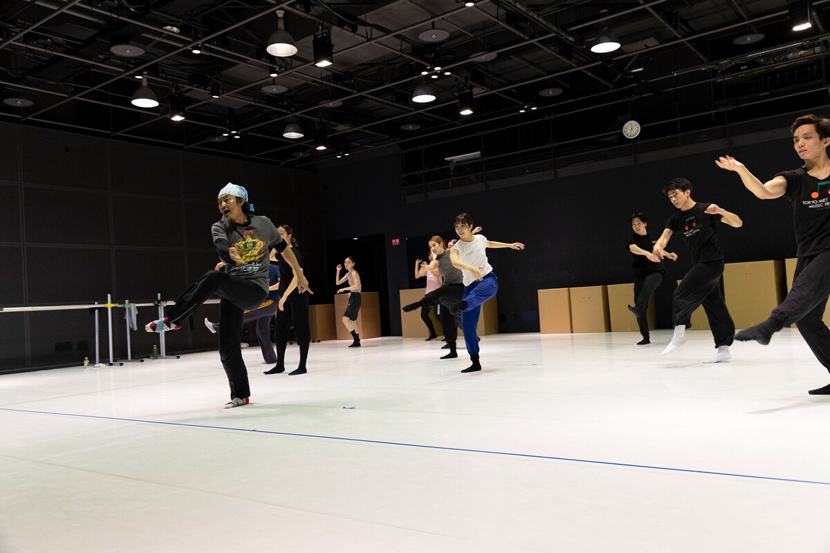 Noism1「にんげんしかく」のリハーサルの様子。