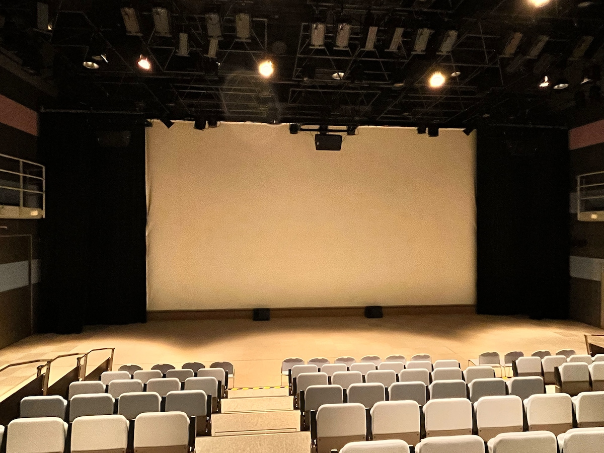 会場となった徳島県立二十一世紀館 イベントホールの様子。