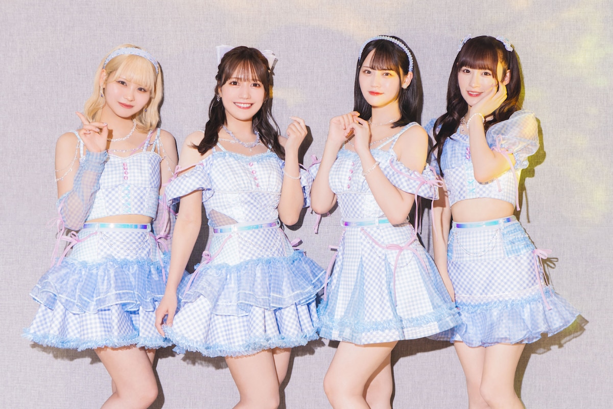 左から大場花菜、諸橋沙夏、髙松瞳、音嶋莉沙。