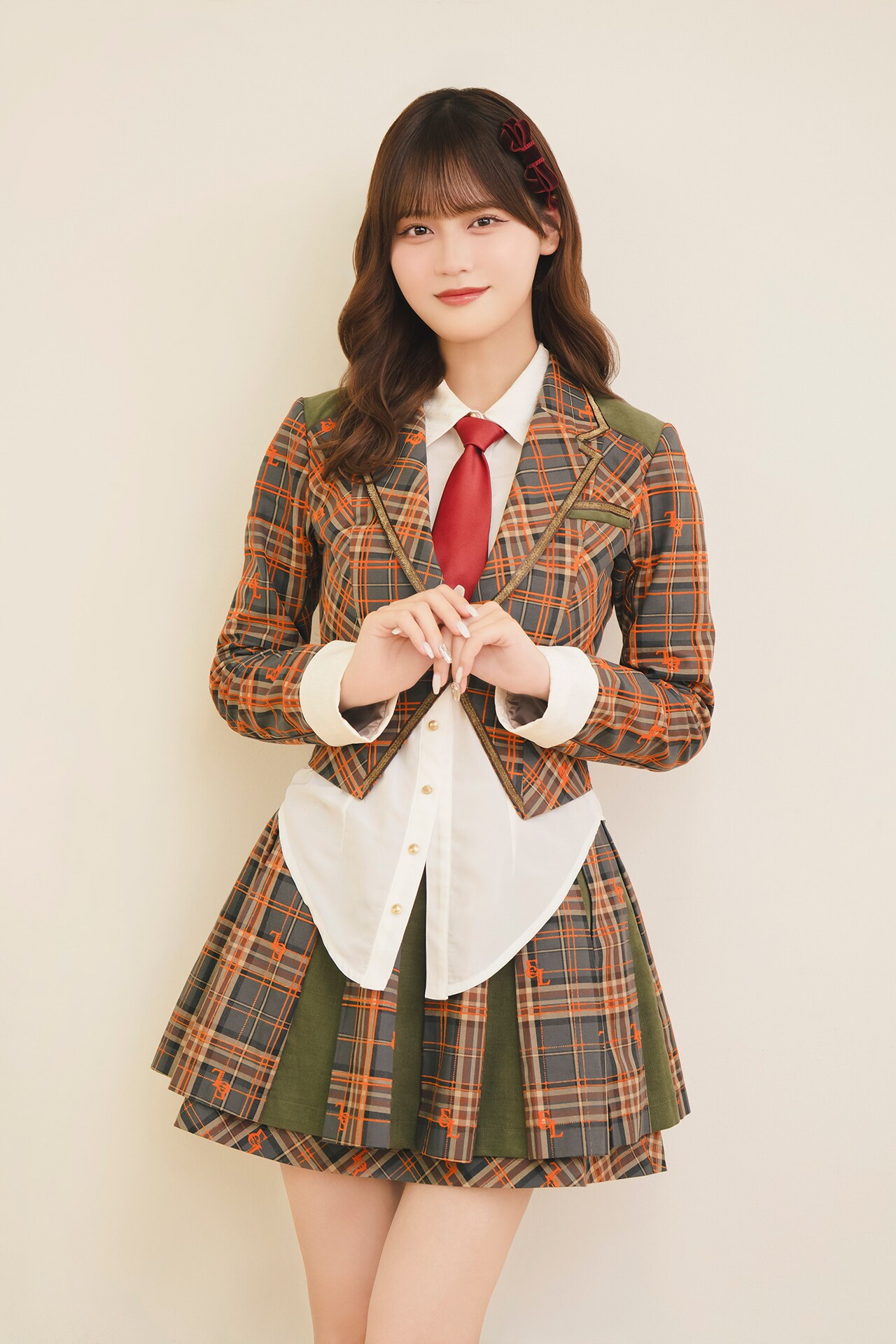 LOVE「ラブソングに襲われる」インタビュー｜キュートな歌にコミカルな