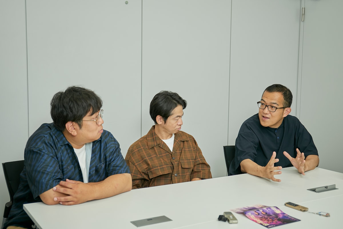 左から諏訪雅、永野宗典、上田誠。