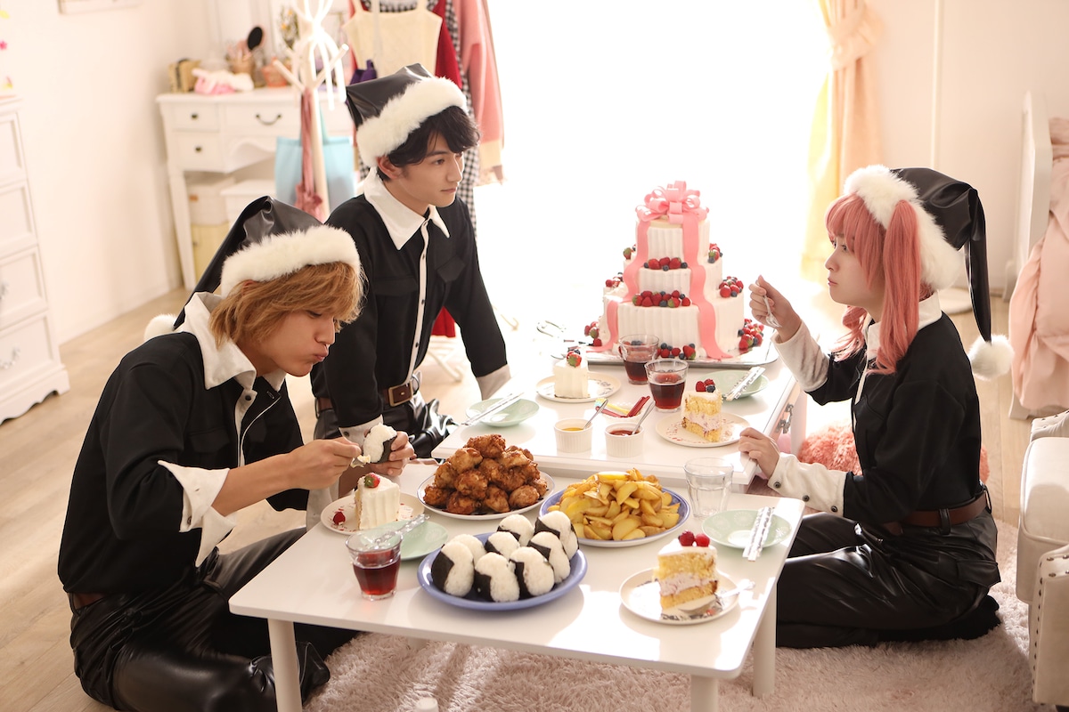 映画「ブラックナイトパレード」©2022「ブラックナイトパレード」製作委員会 ©中村光 / 集英社