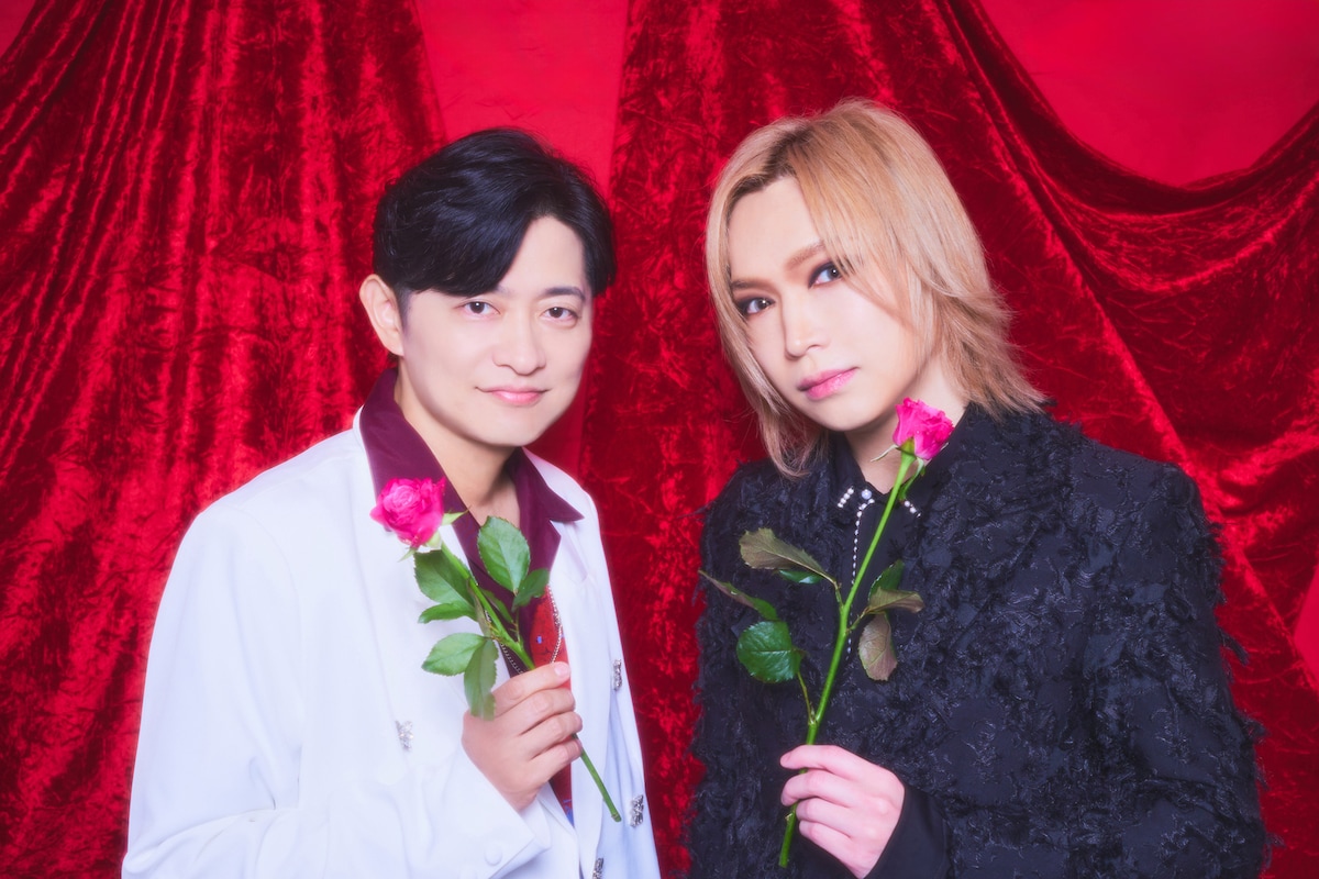 左から下野紘、鬼龍院翔。