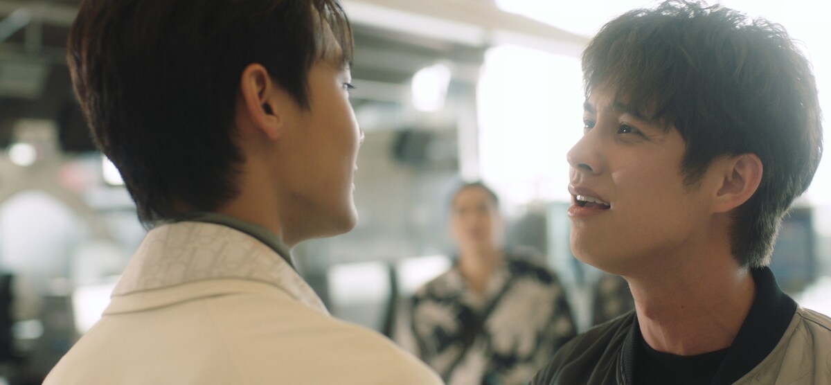 「F4 Thailand／BOYS OVER FLOWERS」より、ターム（右）とレン（左）。