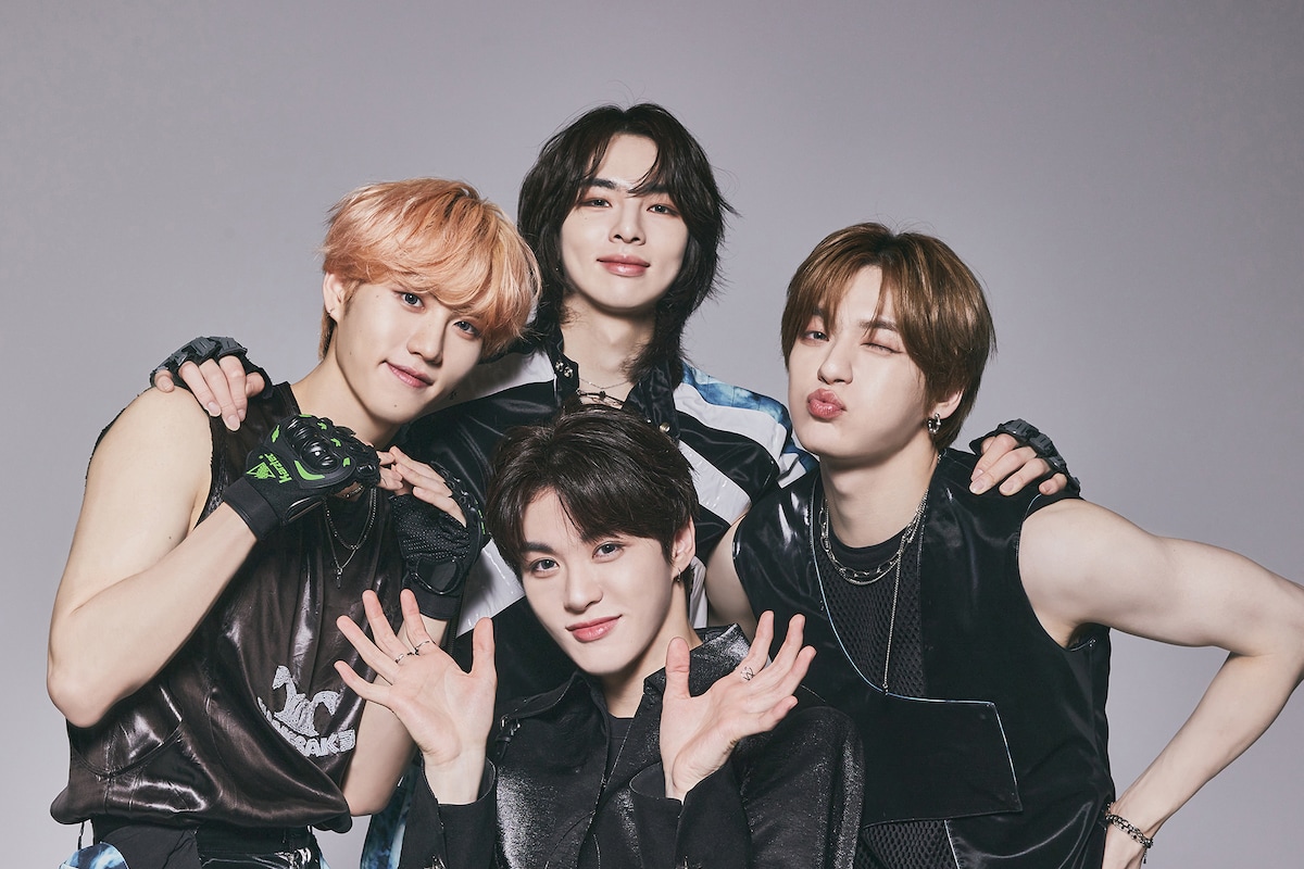 上段中央から時計回りでMU、WISH、A-MIN、YEWANG。