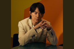 福山雅治「超新星」特集｜5年9カ月ぶりアルバムがつなぐ過去と未来、ソングライターとしての足跡たどる