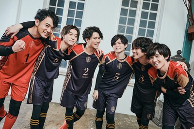 左から下川草介、木津つばさ、川島慶嗣、奥山敬人、小塚亮輔、石井孝英。