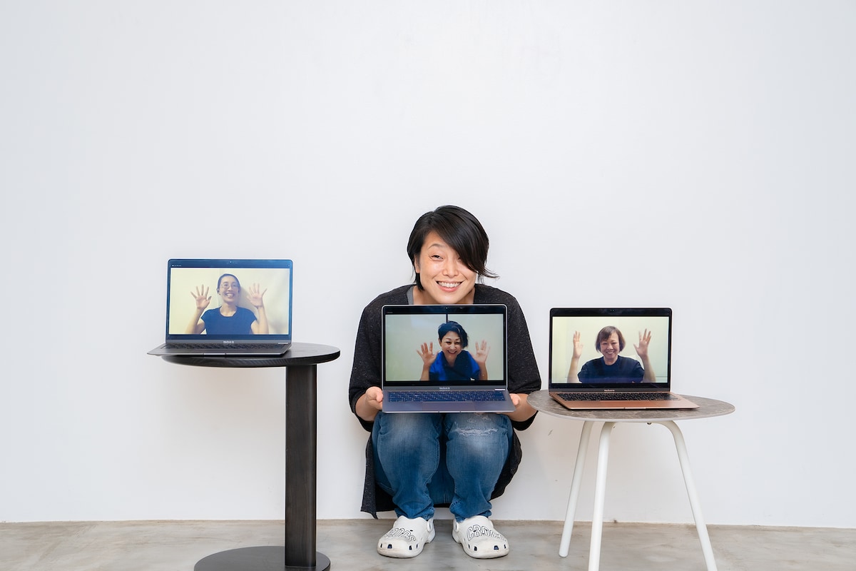 左から加藤真紀子（画面内）、樋口ミユ、高田美香（画面内）、水野里香（画面内）。