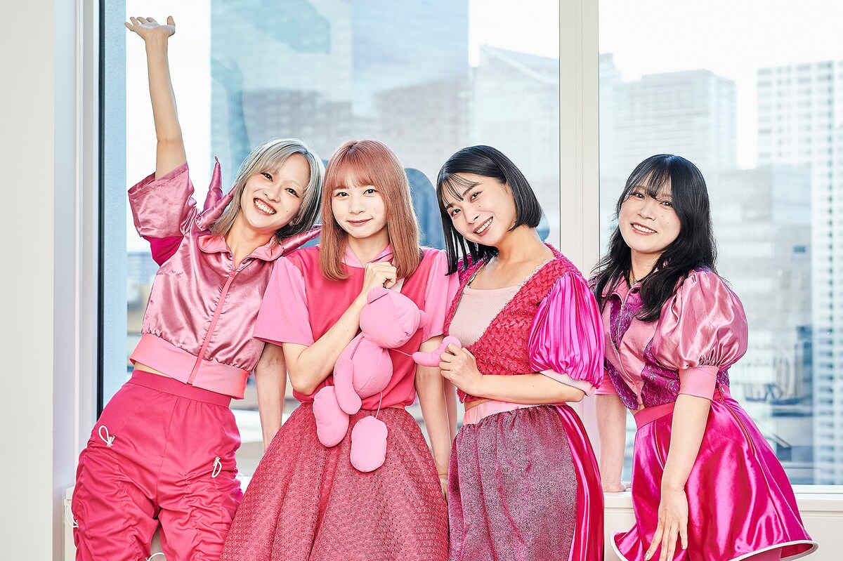 左からユメノユア、キラ・メイ、キャン・GP・マイカ、ヤママチミキ。