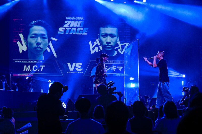 左からM.C.T、ビシキマ。