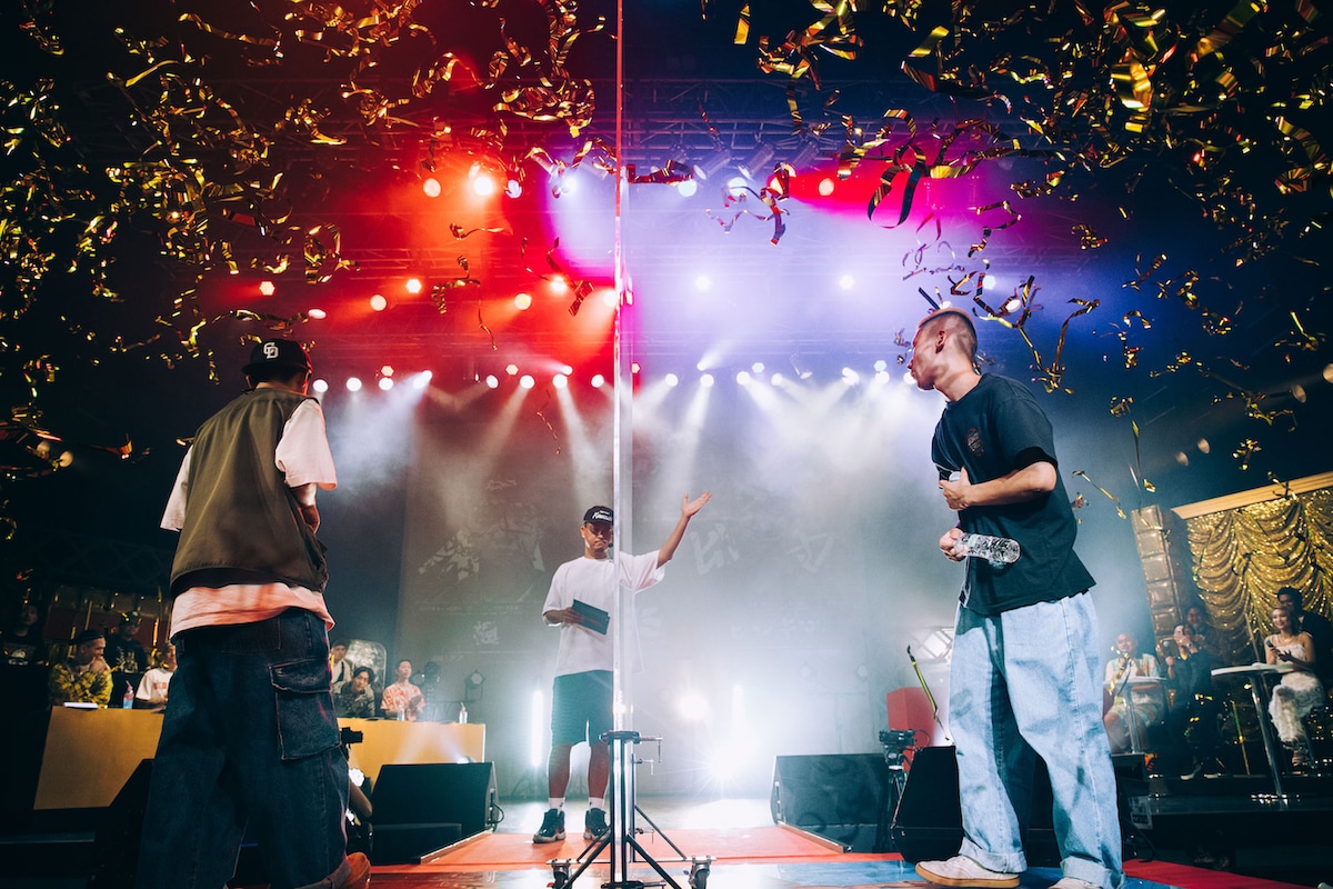 左から楓、ビシキマ。