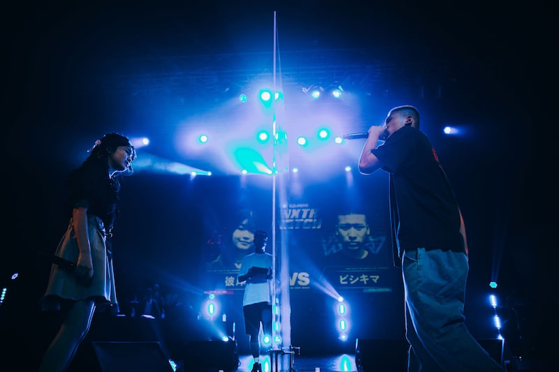 左から彼岸、ビシキマ。