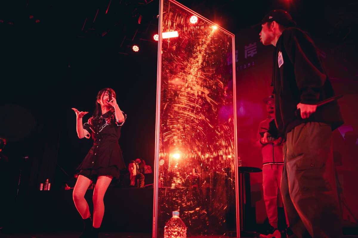 左から彼岸、M.C.T。