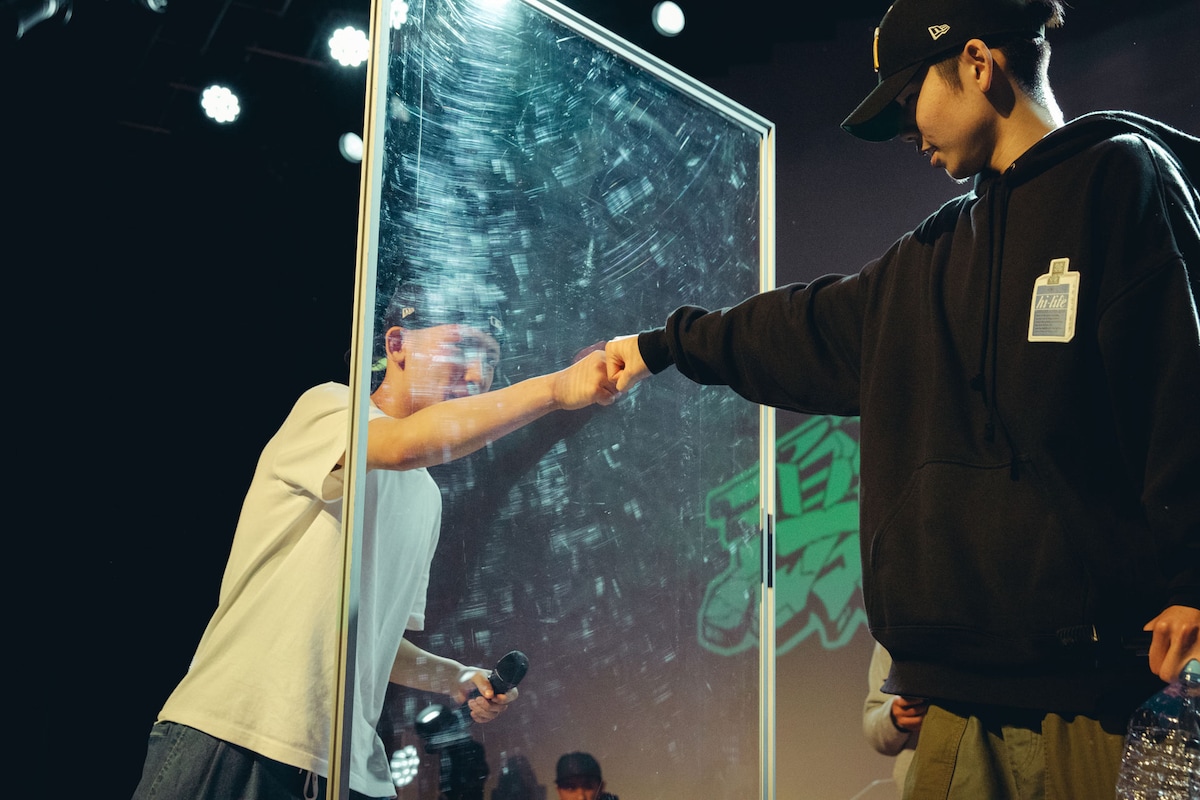 左からビシキマ、M.C.T。