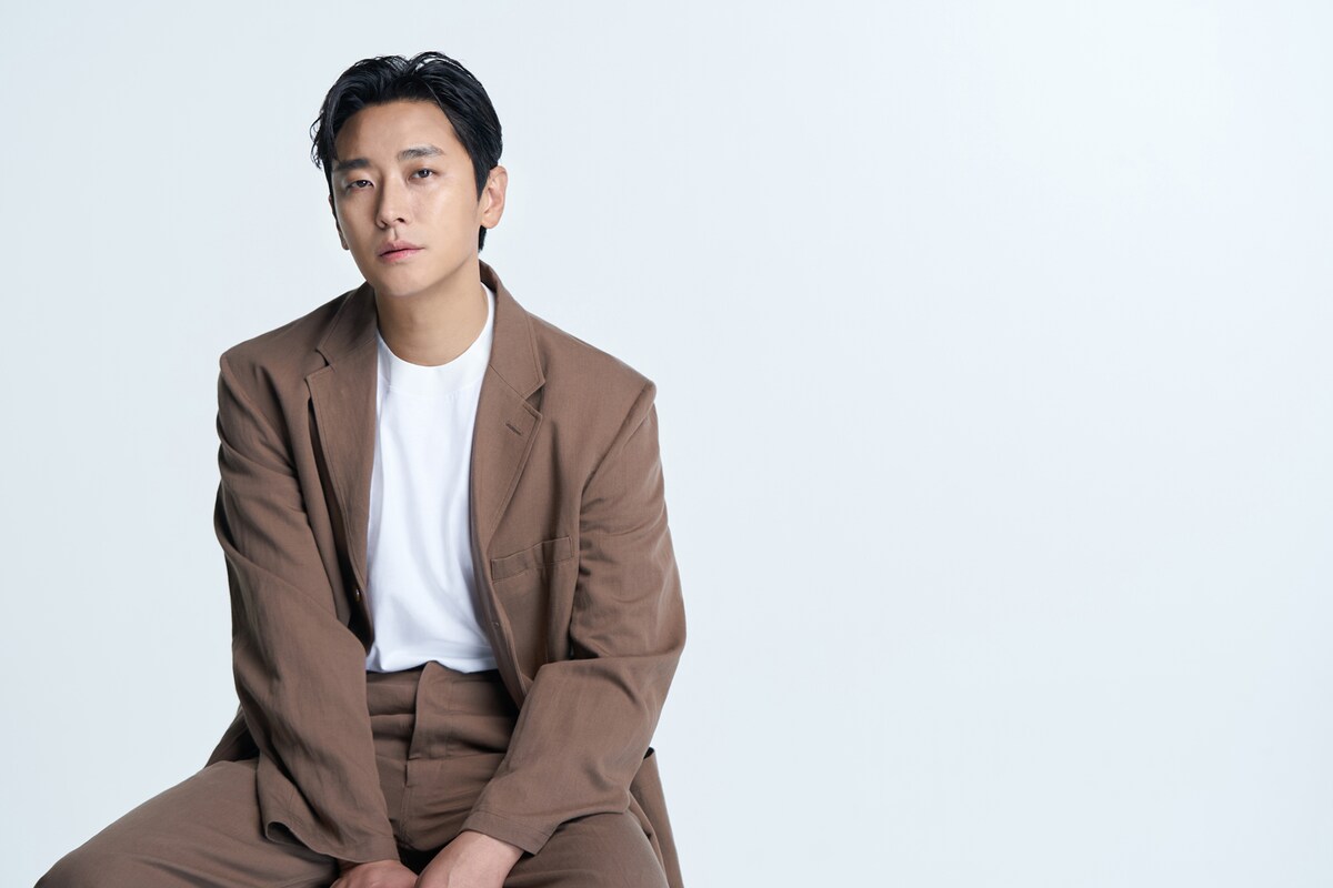 チュ・ジフン ©H&Entertainment