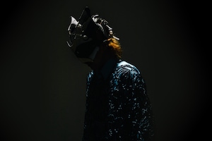 GeTOインタビュー｜「三文芝居」リリース記念、マスクで隠したSSWの素顔に迫る