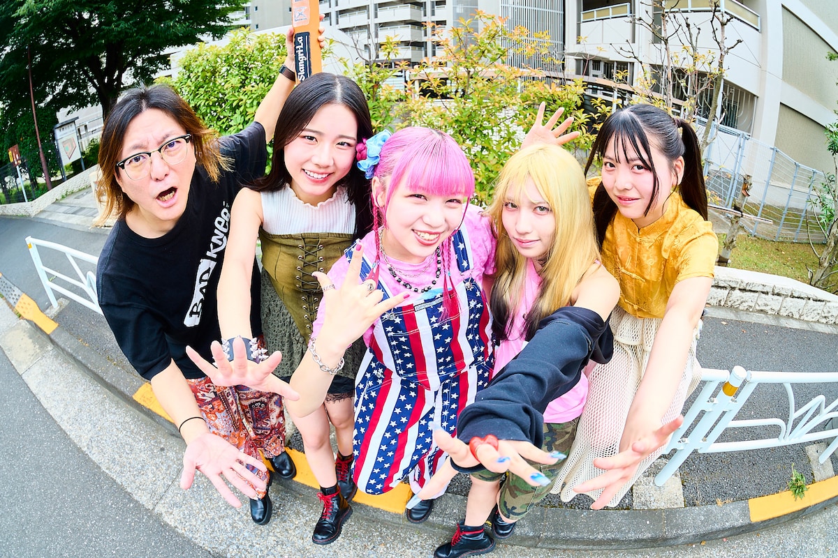 松隈ケンタとGirls be bad。