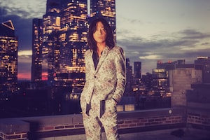 GLAY・TAKUROインタビュー｜「50代を迎えた今がピーク」リーダーが自負する最新モード