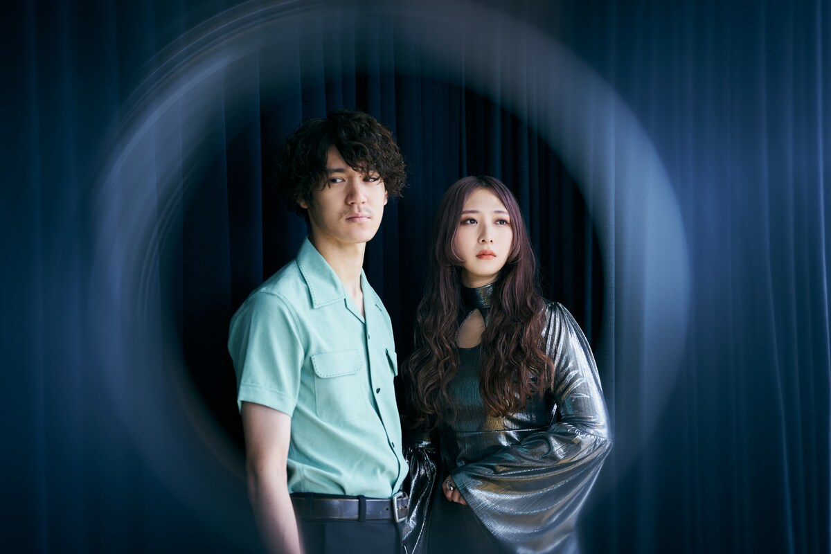 GLIM SPANKY