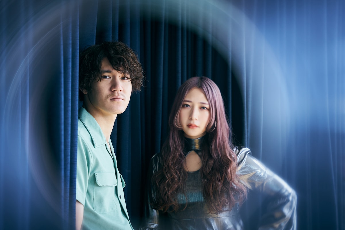 GLIM SPANKY