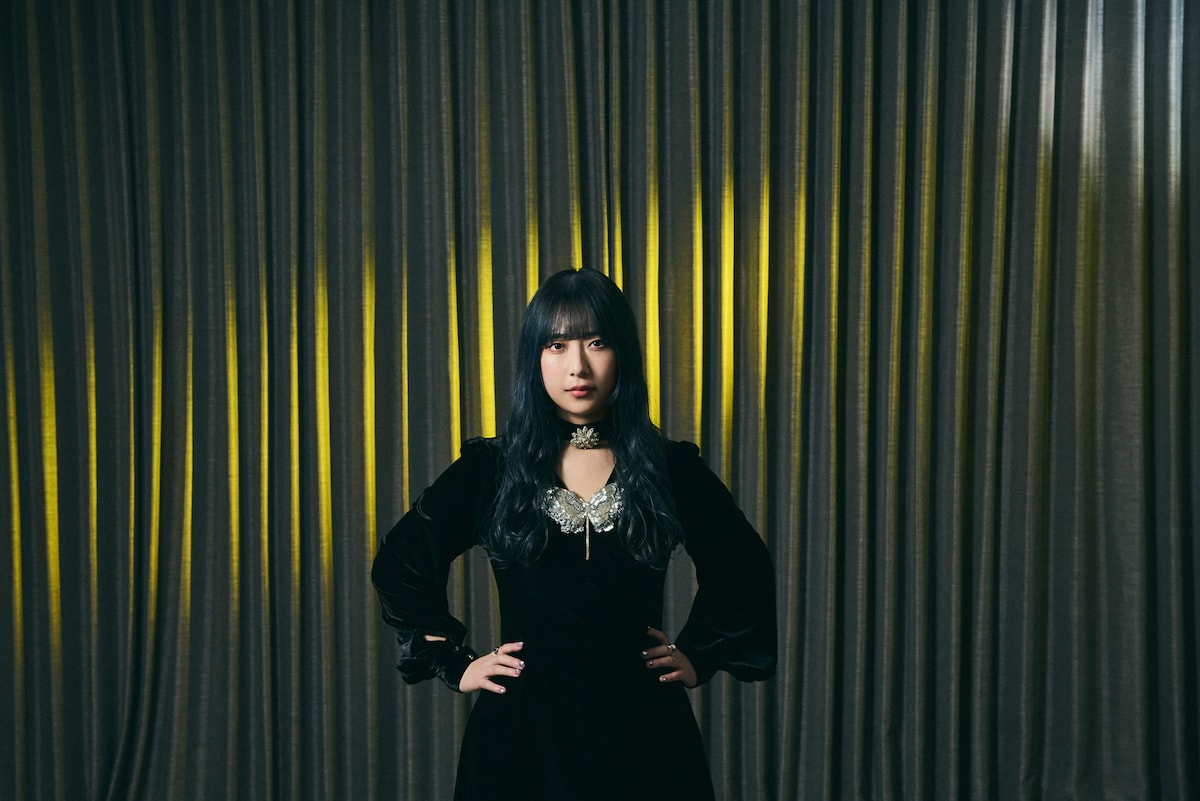 松尾レミ（Vo, G）