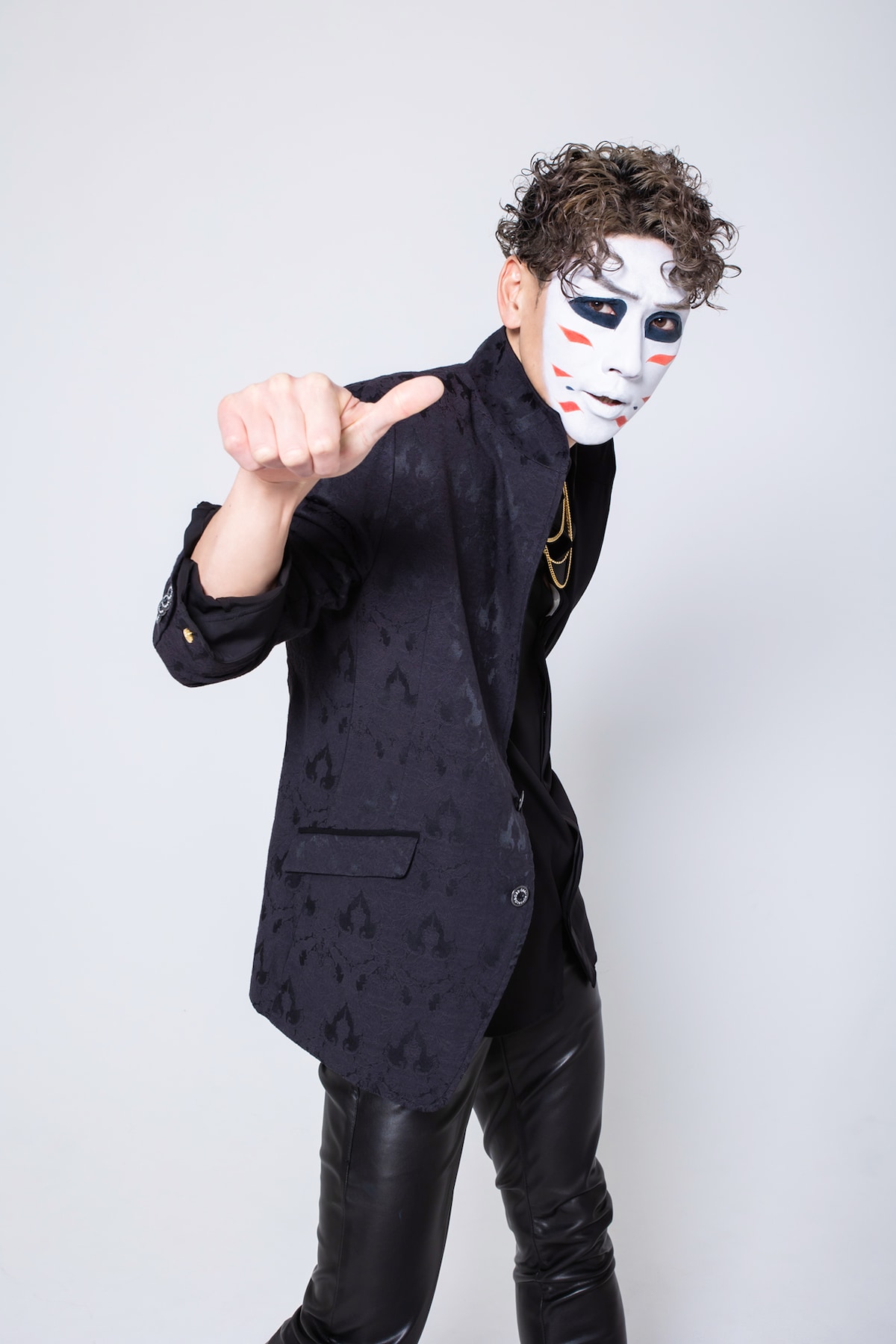 樽美酒研二（Dr）