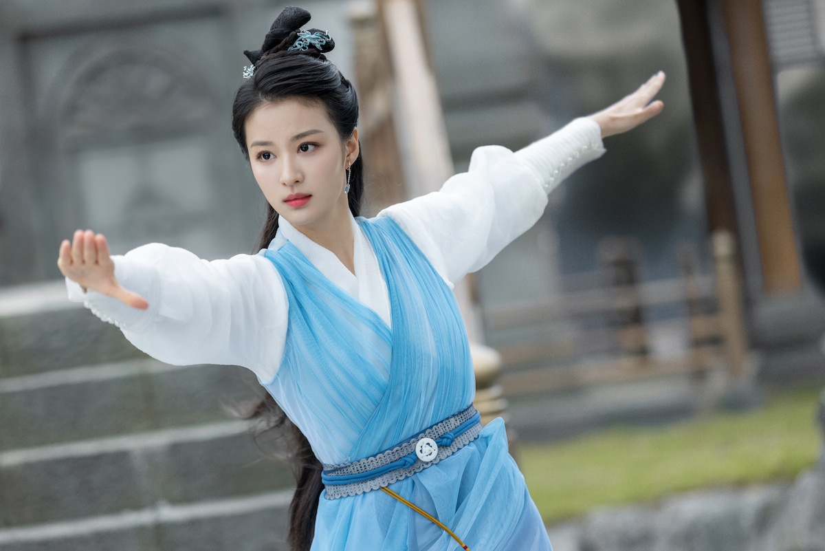 「玉骨遥(ぎょっこつよう)」より、ワン・チューラン演じる白雪鷺(はくせつろ)。