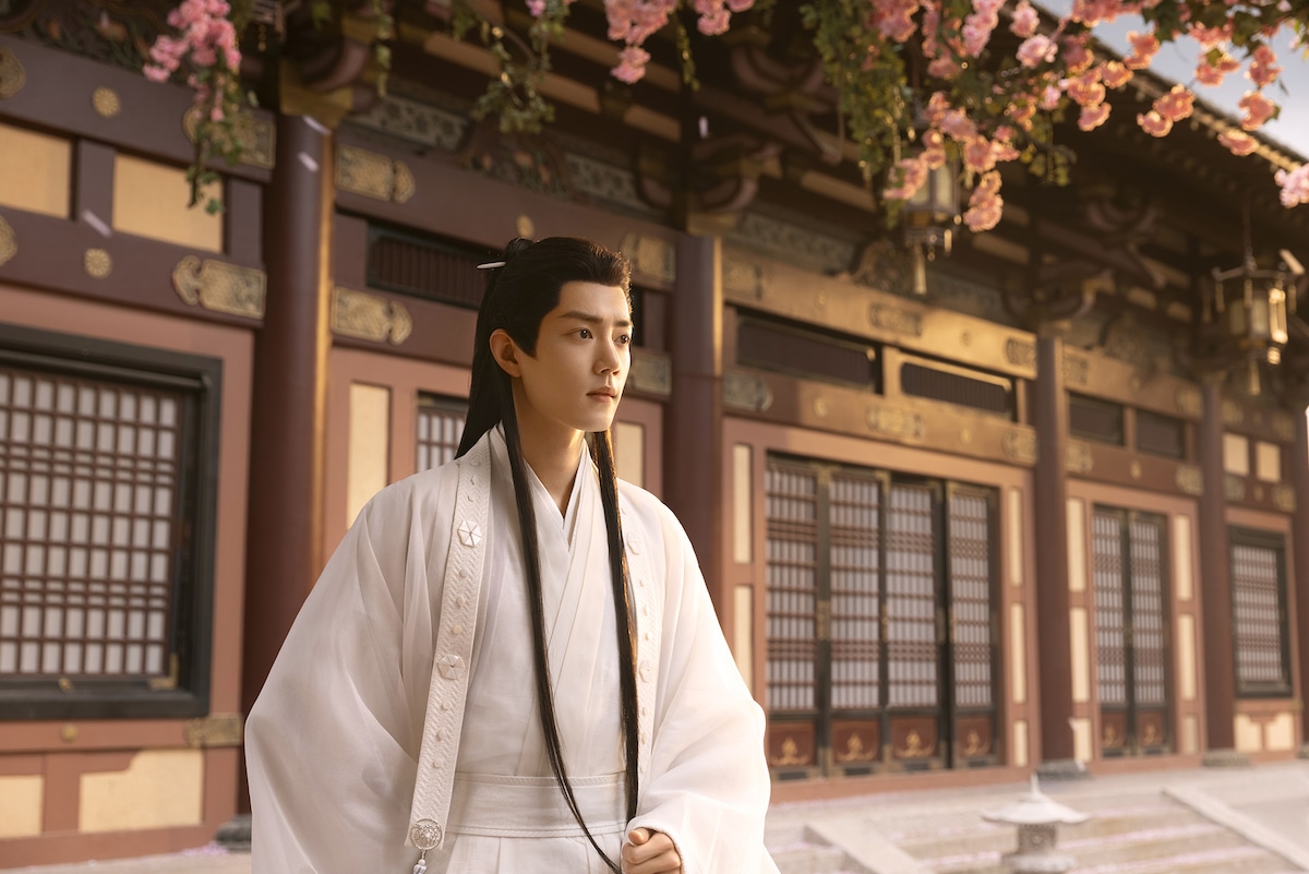 「玉骨遥(ぎょっこつよう)」より、シャオ・ジャン演じる時影(じえい)。