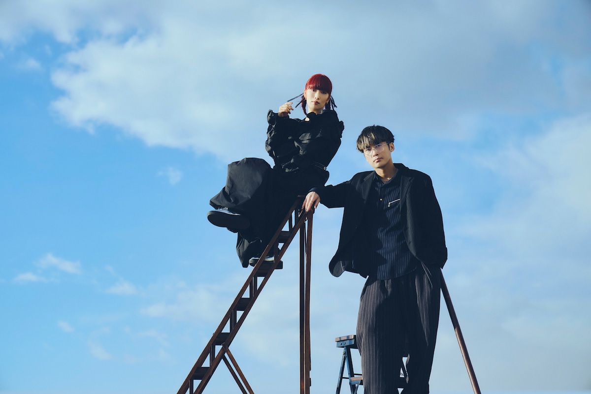 ポップしなないで。左からかめがいあやこ、かわむら。