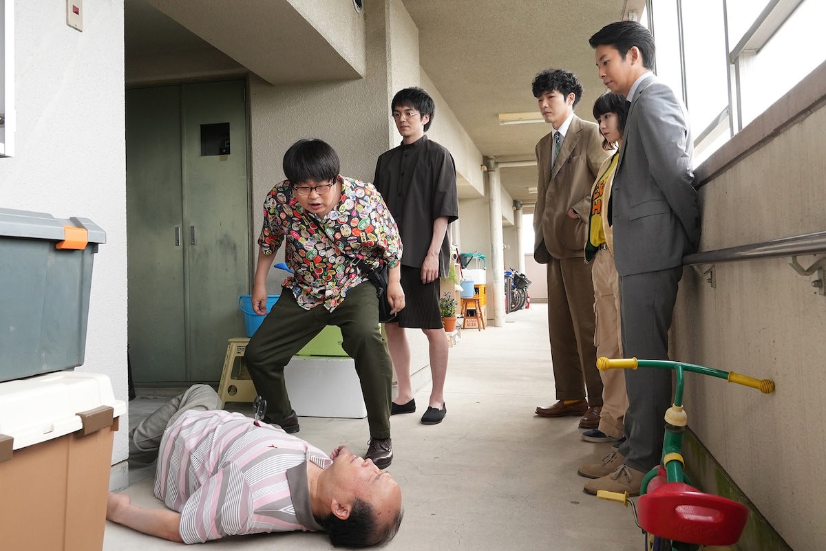 「初恋の悪魔」場面写真