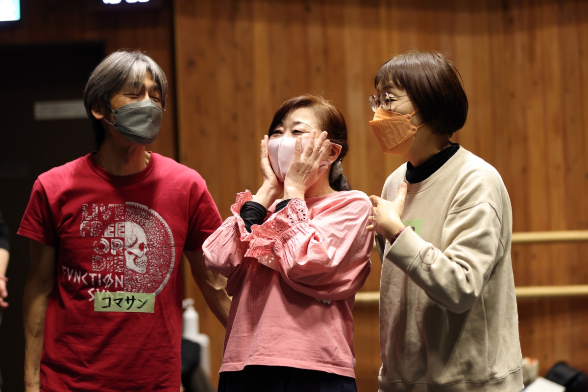市民と創造する演劇「悲劇なんてまともじゃない」稽古の様子。（撮影：伊藤華織）