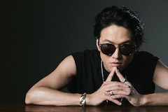 Hilcrhyme「Moments」インタビュー｜戦闘モードの鋭いラップで今を斬る「これはヒップホップというよりロック」