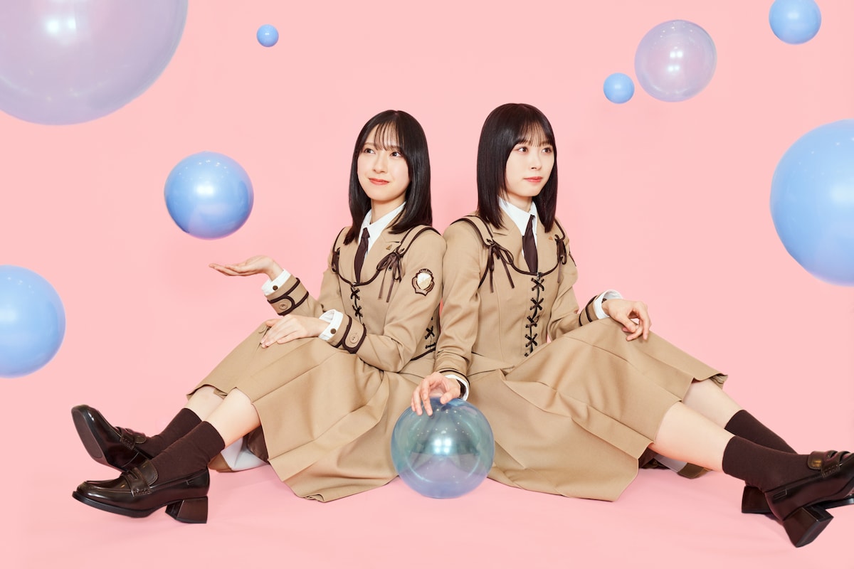 左から金村美玖、髙橋未来虹。