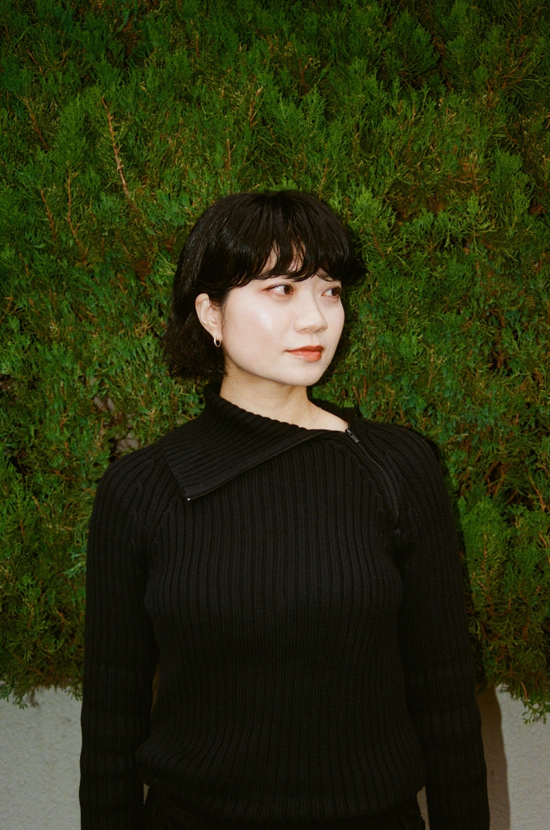 畳野彩加（Vo, G）