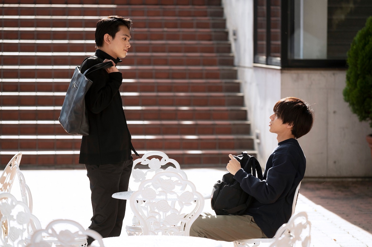 ロースクールで唯一気の合う友人同士であるセイギと馨。