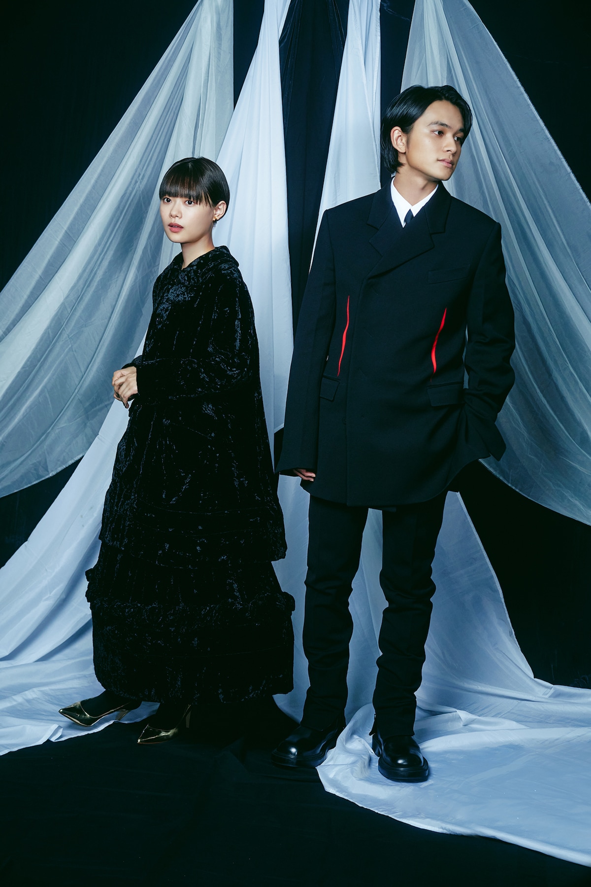 左から杉咲花、北村匠海。