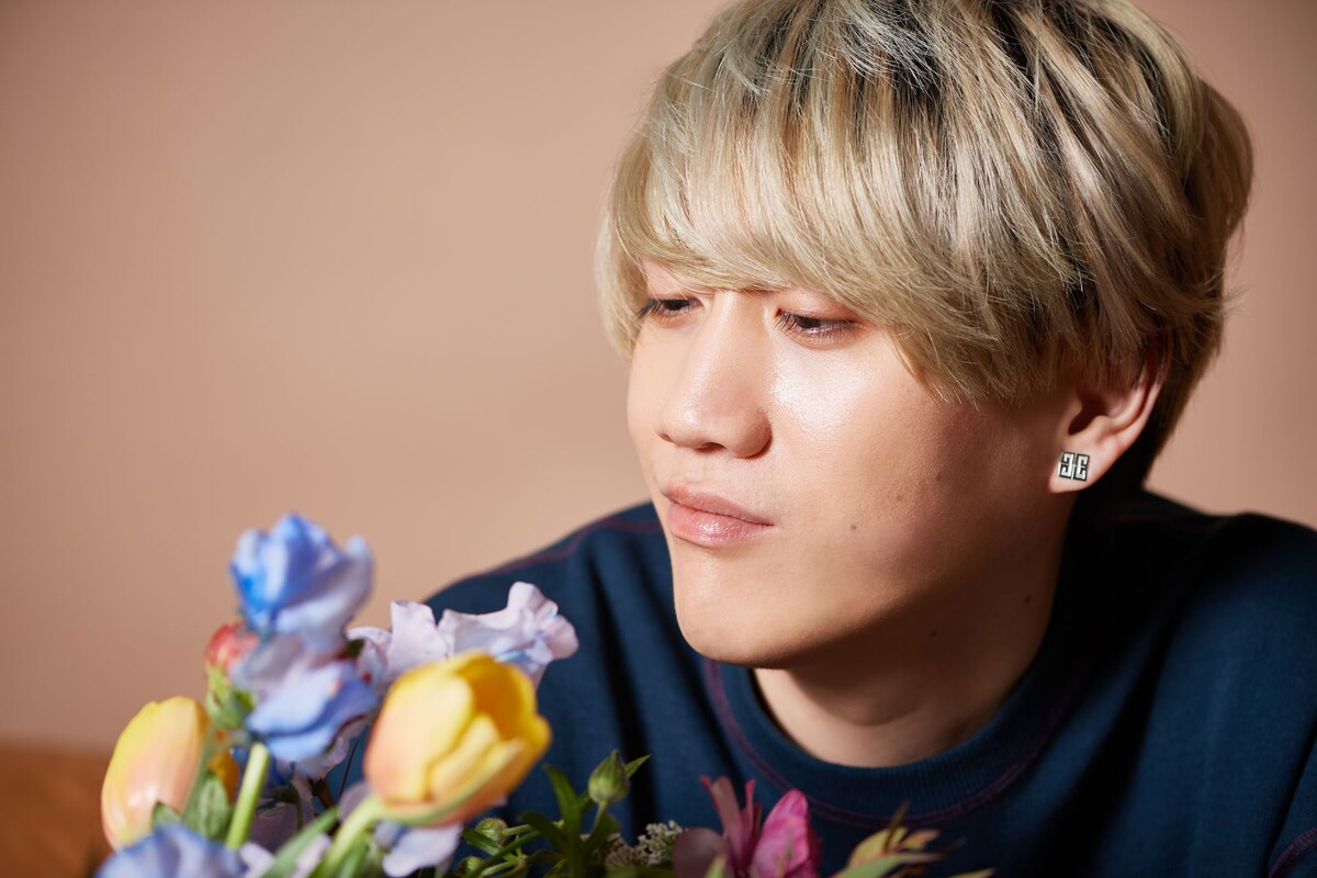 竹縄航太（Vo, G, Piano）